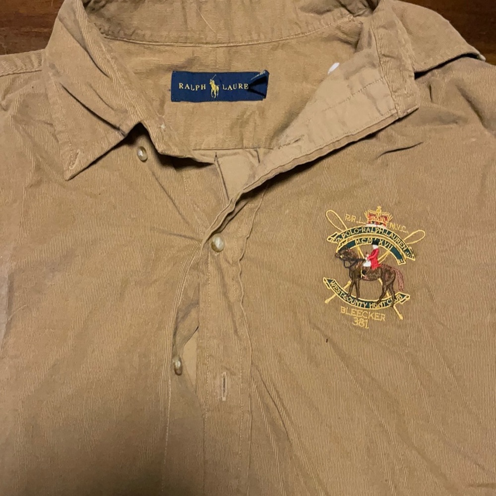 Great condition polo corduroy button up.